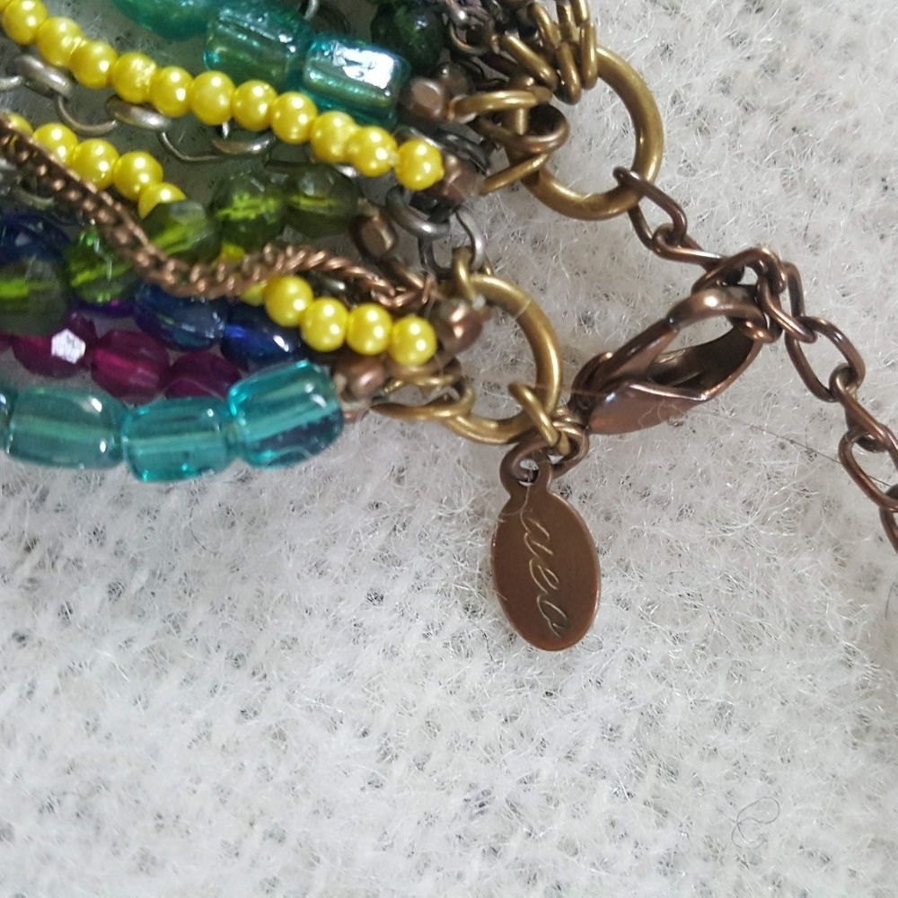💎3/$12 American Eagle Multi-color beaded necklace